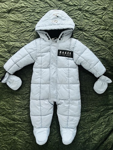 Baker ted baby - by, puffer